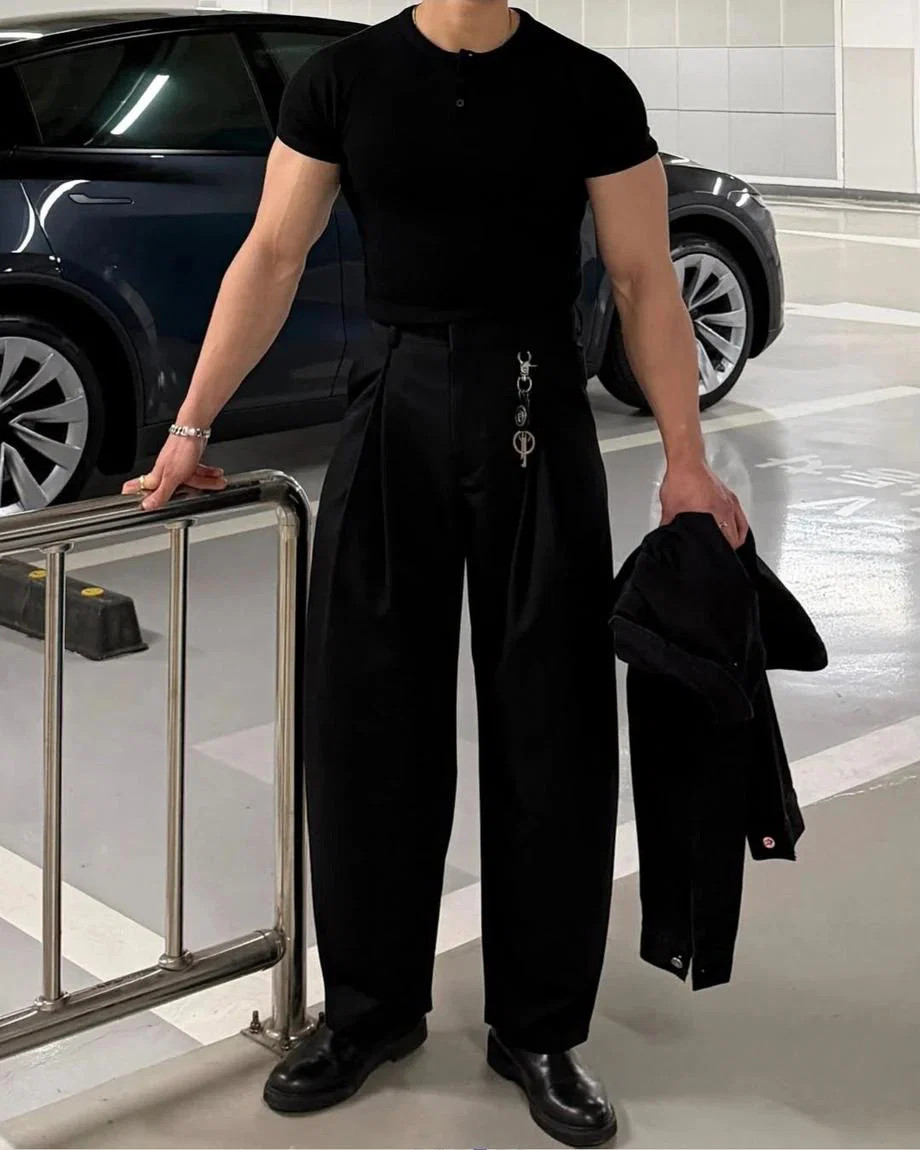 1783187700_1.jpg