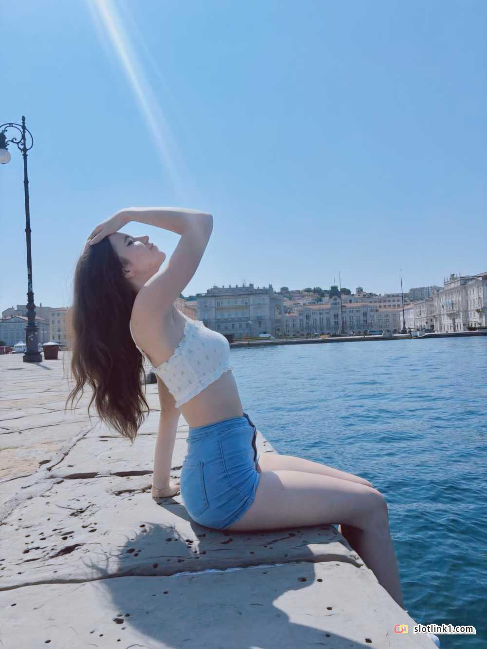 1777727518_0.jpg