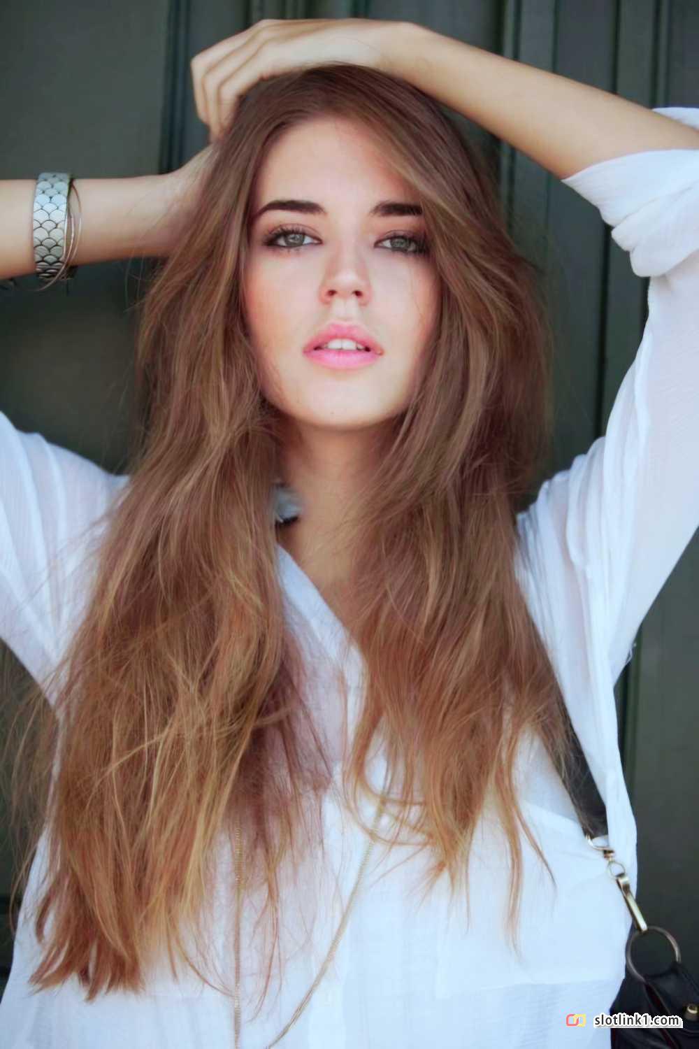 1779126649_0.jpg