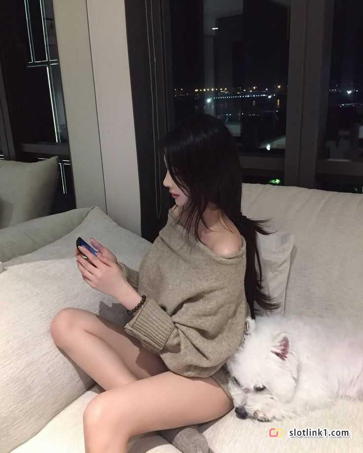 1779209010_0.jpg