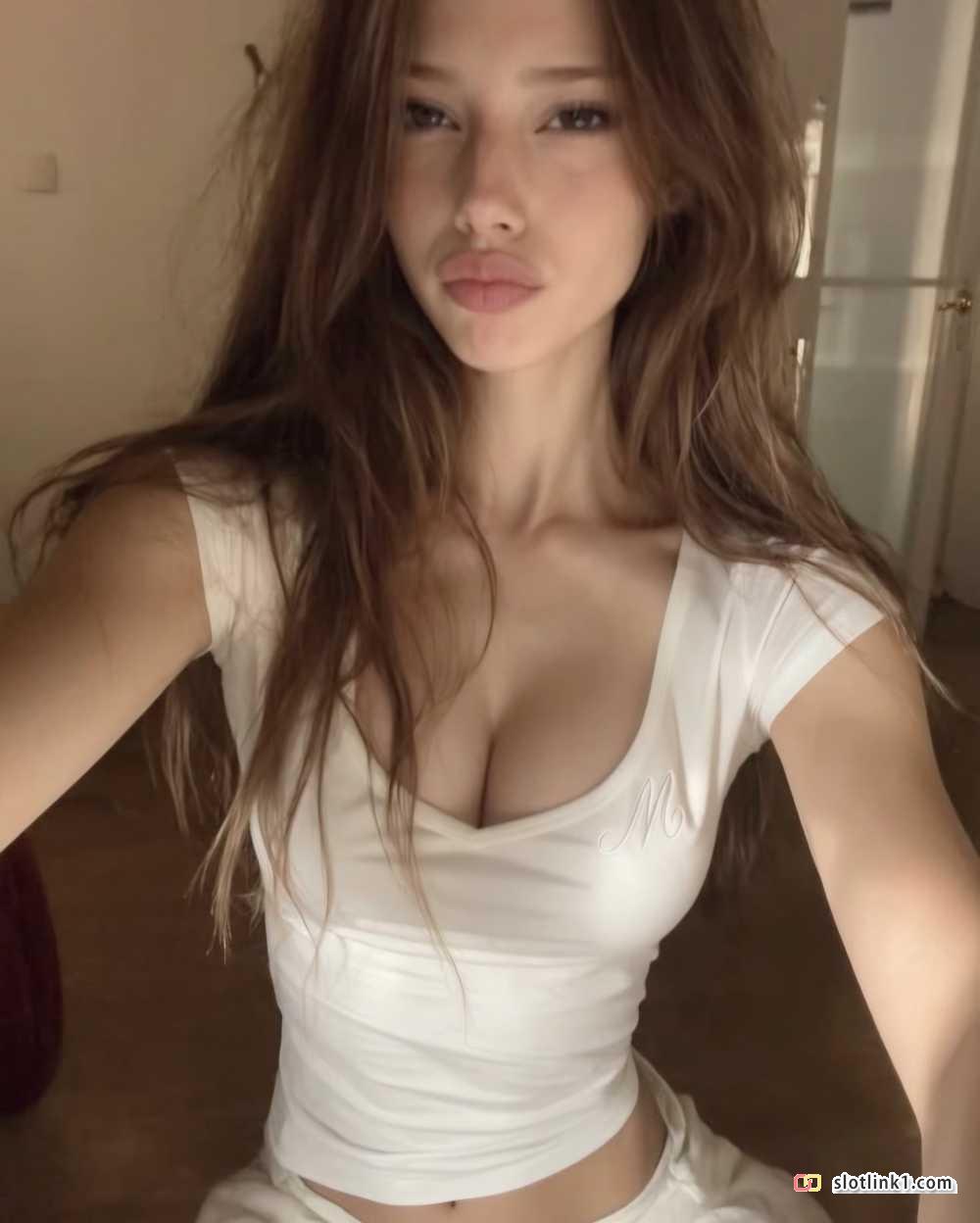 1779359560_0.jpg